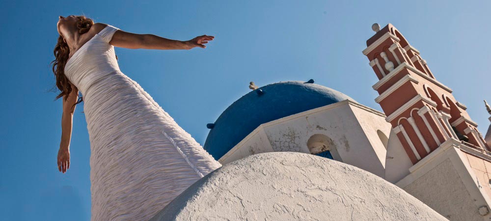 plan your wedding in santorini